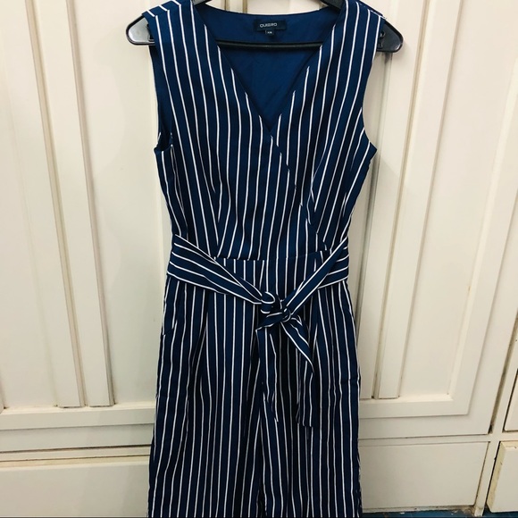 Blue jumpsuit - Picture 2 of 10